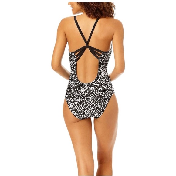Hurley Primal Wave Black And White One Piece Swimsuit - Picture 2 of 9